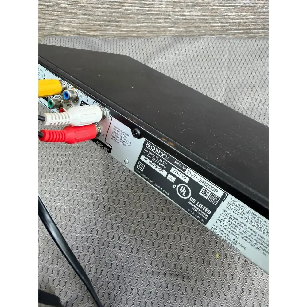 Sony DVP-SR200P CD/DVD Player AC 120V 60Hz *READ